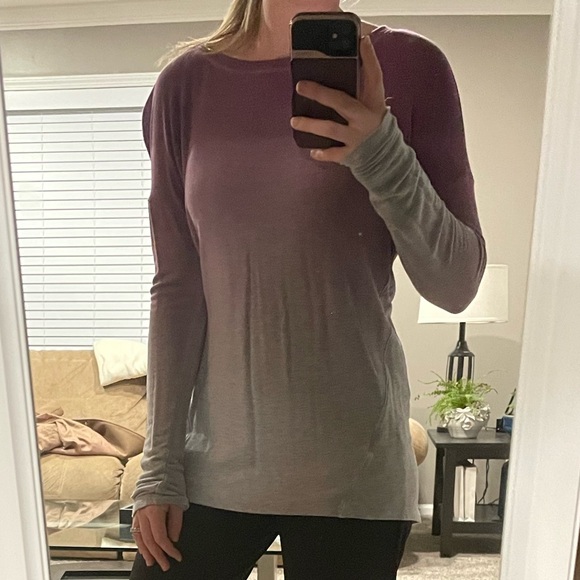 Ombré Long Sleeve Knit - Picture 4 of 9